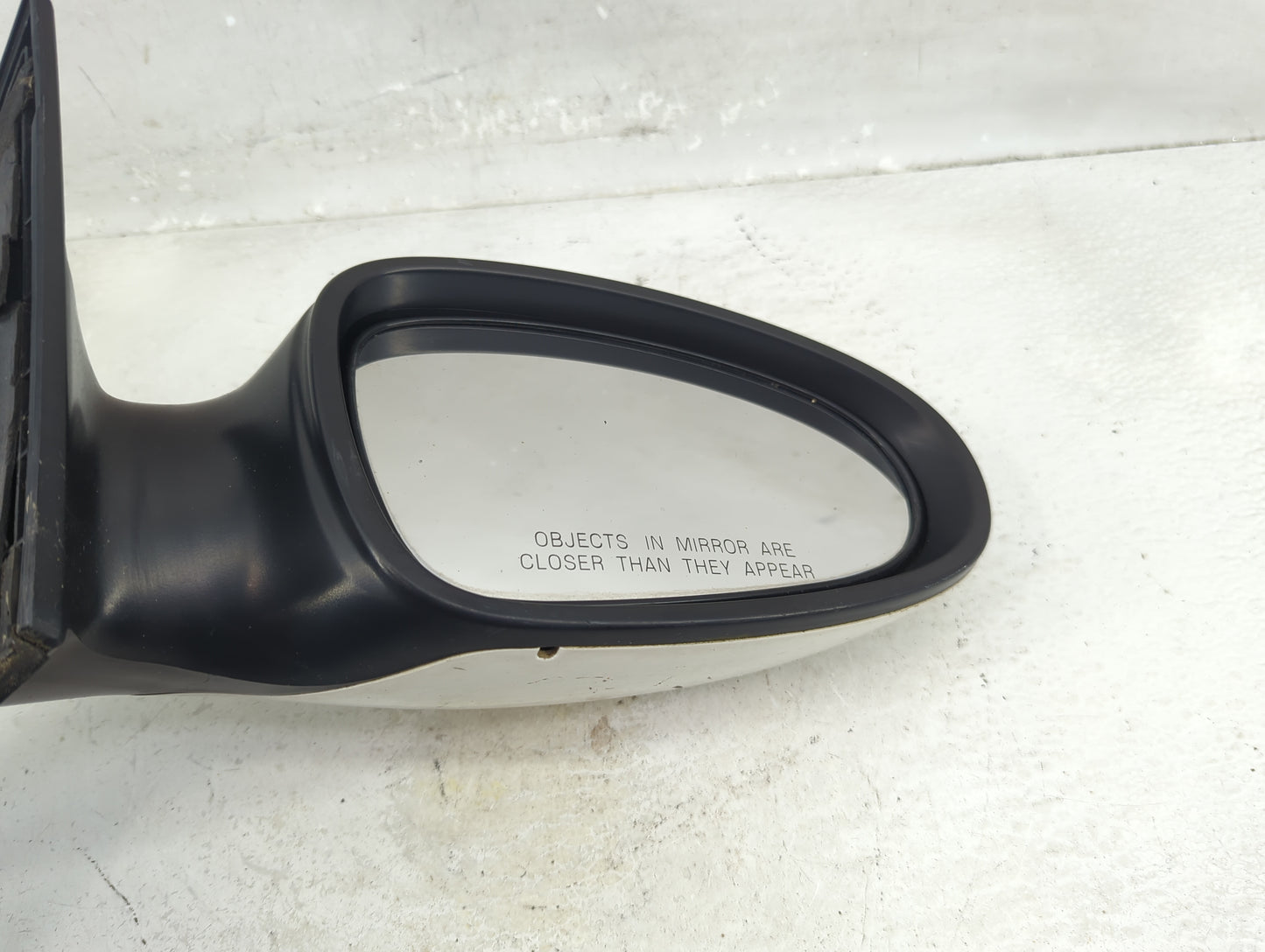 2007 Mitsubishi Outlander Passenger Right Side View Manual Door Mirror - Oemusedautoparts1.com