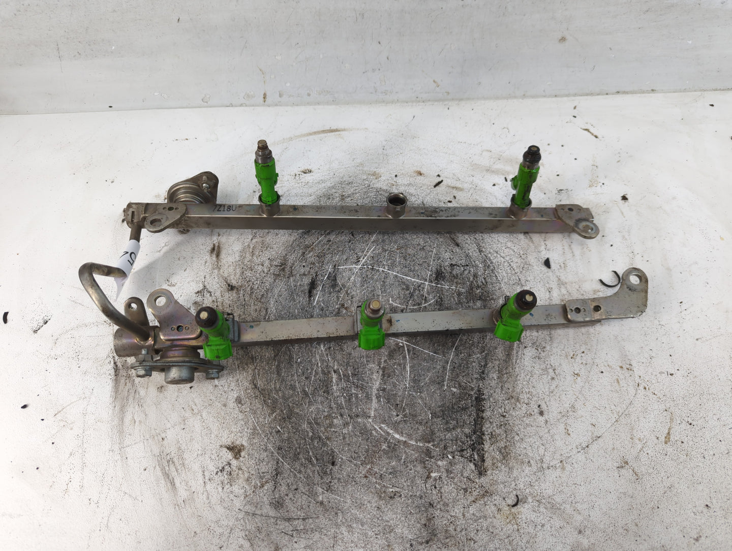 2007 Nissan 350z Fuel Injectors Fits OEM Used Auto Parts - Oemusedautoparts1.com