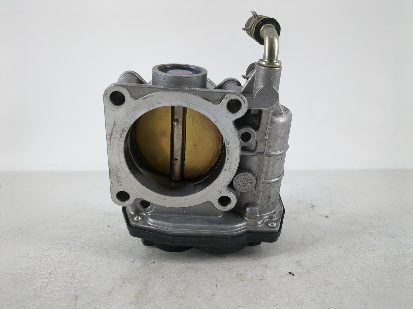 2007-2013 Nissan Altima Throttle Body P/N:G 7225 2 526-01 Fits Fits 2007 2008 2009 2010 2011 2012 2013 OEM Used Auto Parts -