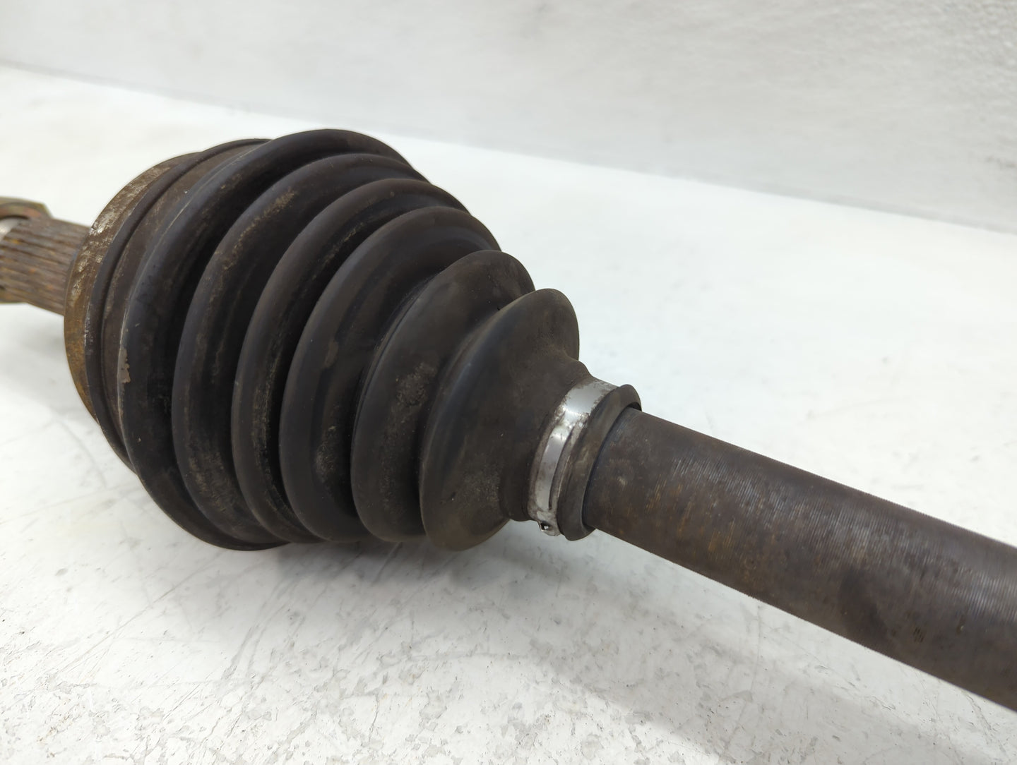 2007-2013 Nissan Altima Axle Shaft Front Driver Cv C/v - Oemusedautoparts1.com
