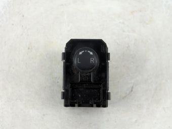 compare product 2007-2013 Nissan Altima Master Power Window Switch Replacement Driver Side Left Fits Fits 2007 2008 2009 2010 2011 2012 2013 OEM Used Auto Parts