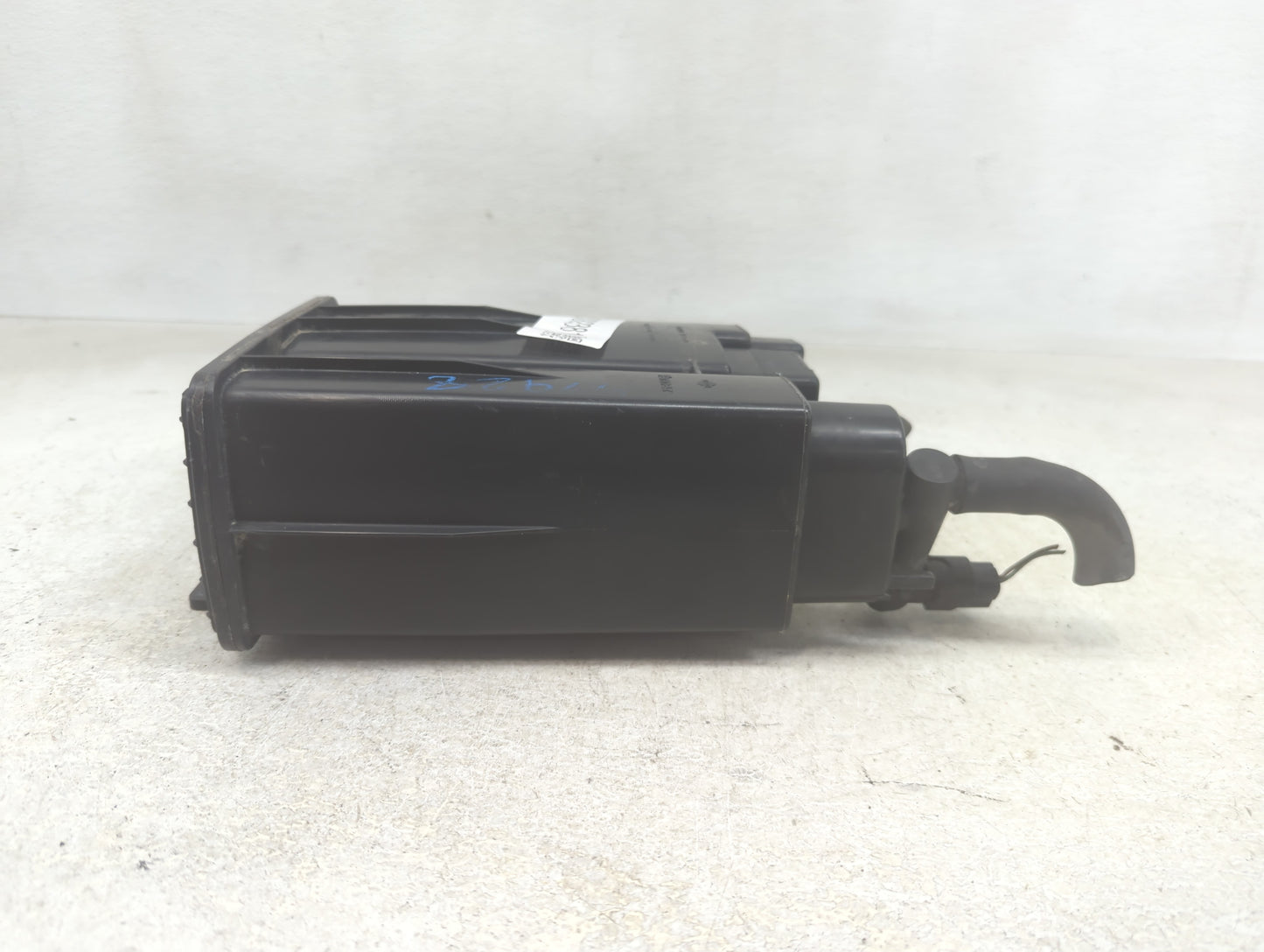 2007 Nissan Altima Fuel Vapor Charcoal Canister - Oemusedautoparts1.com