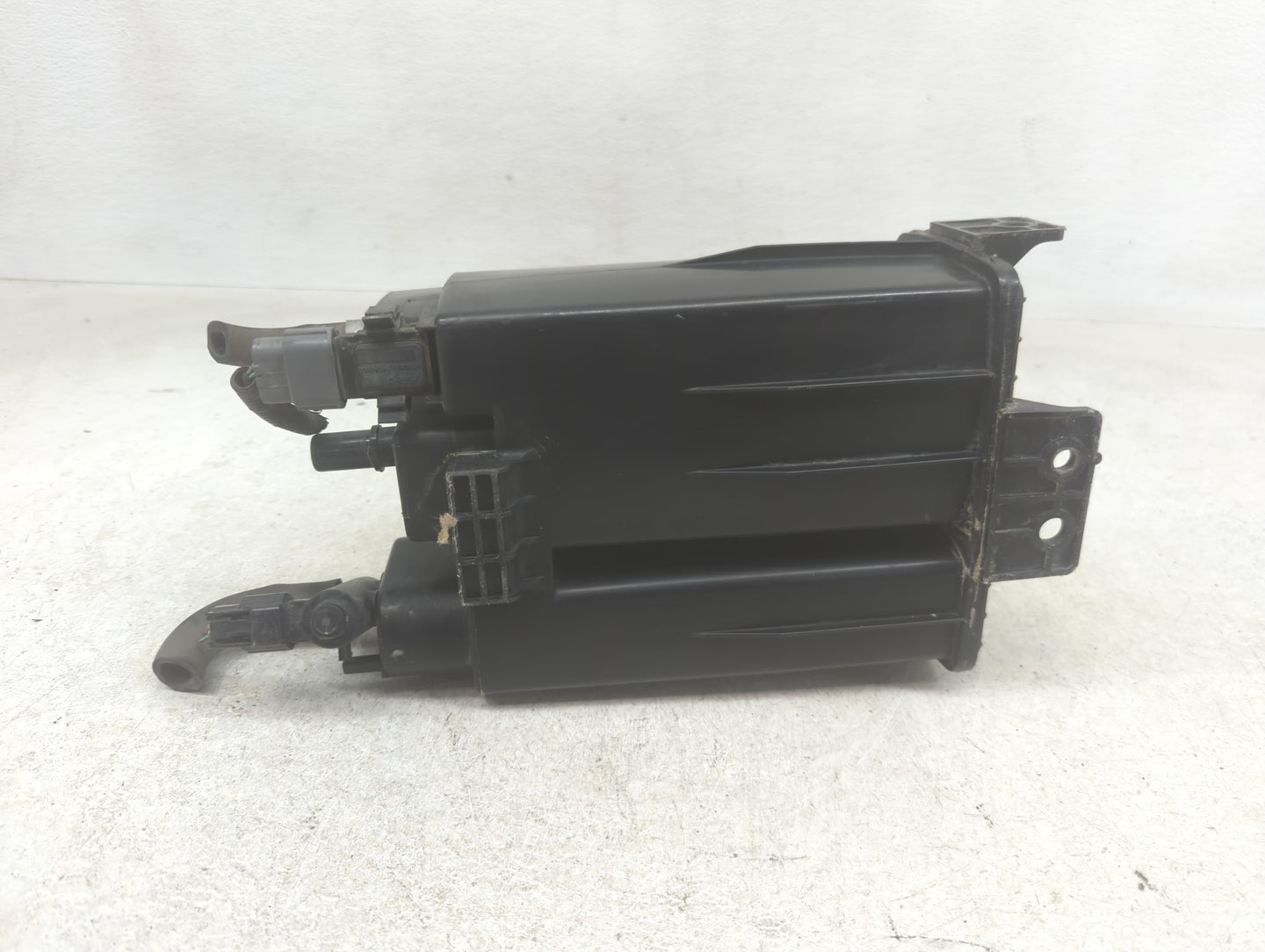 2007 Nissan Altima Fuel Vapor Charcoal Canister - Oemusedautoparts1.com