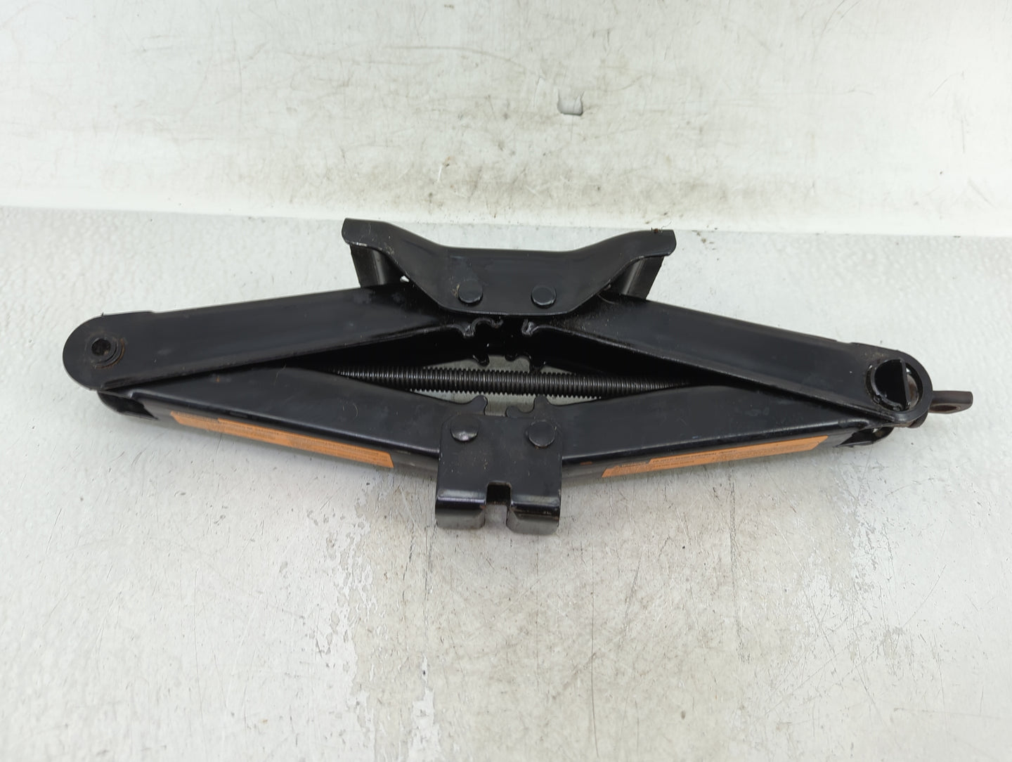 2007 Nissan Altima Spare Scissor Car Jack - Oemusedautoparts1.com