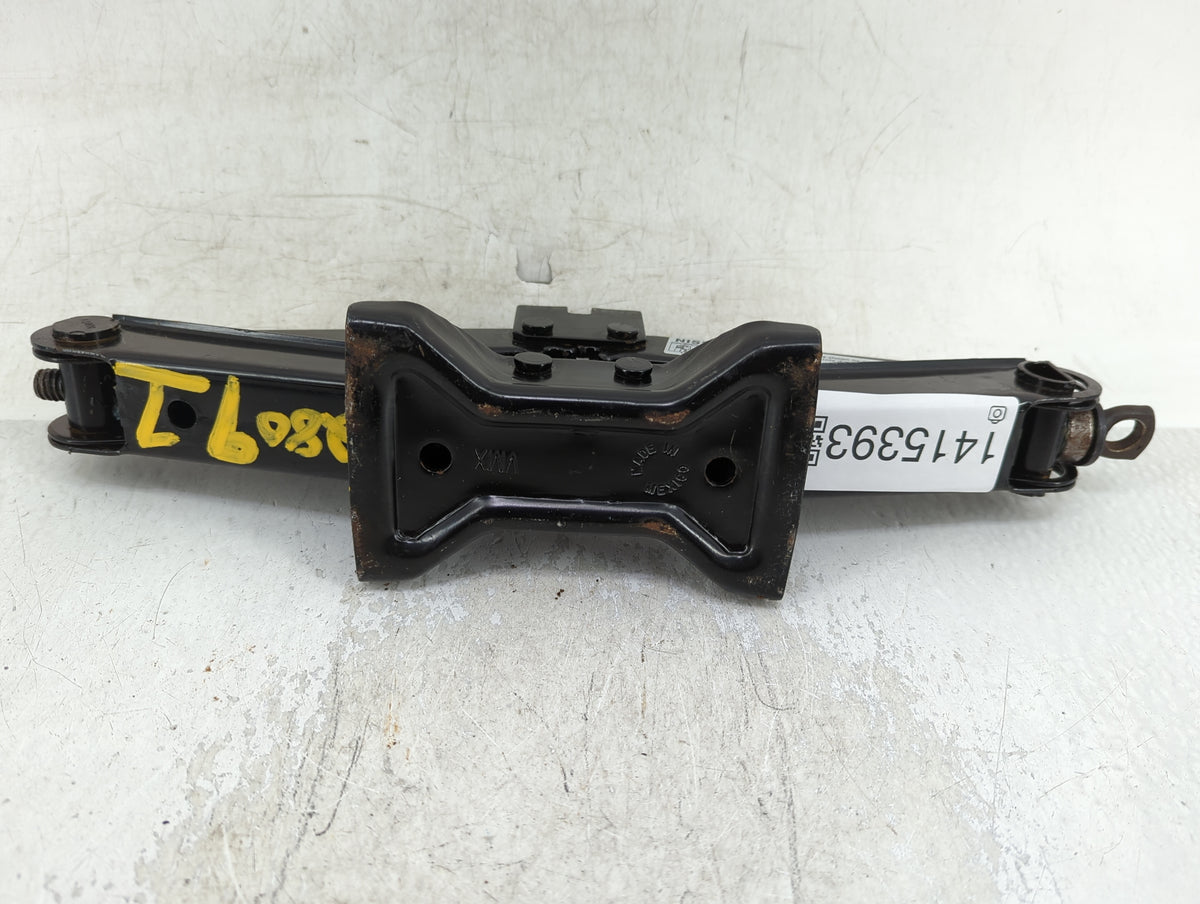 2007 Nissan Altima Spare Scissor Car Jack - Oemusedautoparts1.com