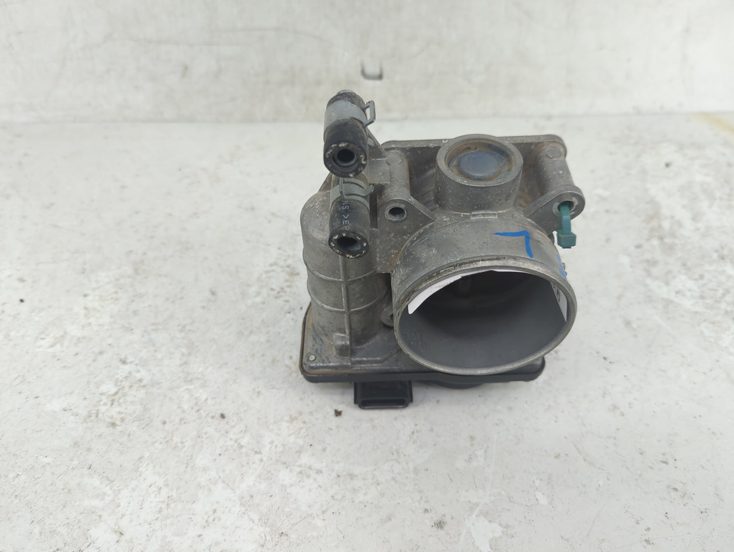2007-2013 Nissan Altima Throttle Body P/N:526-01 Fits Fits 2007 2008 2009 2010 2011 2012 2013 OEM Used Auto Parts - Oemuseda