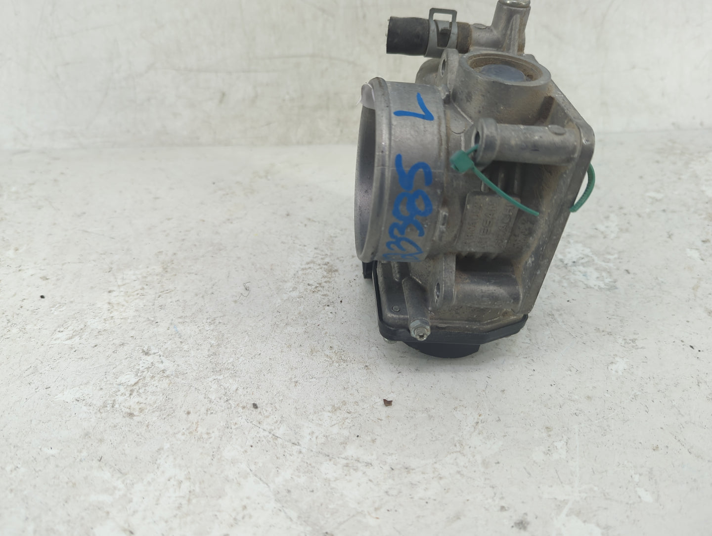 2007-2013 Nissan Altima Throttle Body P/N:526-01 Fits Fits 2007 2008 2009 2010 2011 2012 2013 OEM Used Auto Parts - Oemuseda