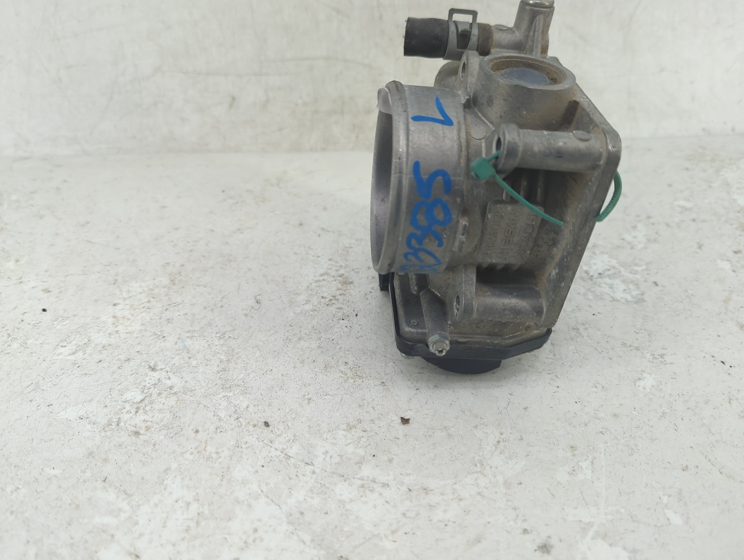 2007-2013 Nissan Altima Throttle Body P/N:526-01 Fits Fits 2007 2008 2009 2010 2011 2012 2013 OEM Used Auto Parts - Oemuseda