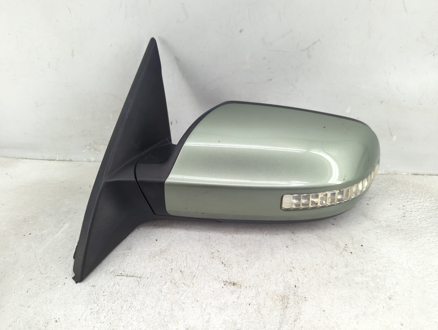 2007 Nissan Altima Driver Side View Mirror - Left Door Mirror OEM Used - Oemusedautoparts1.com