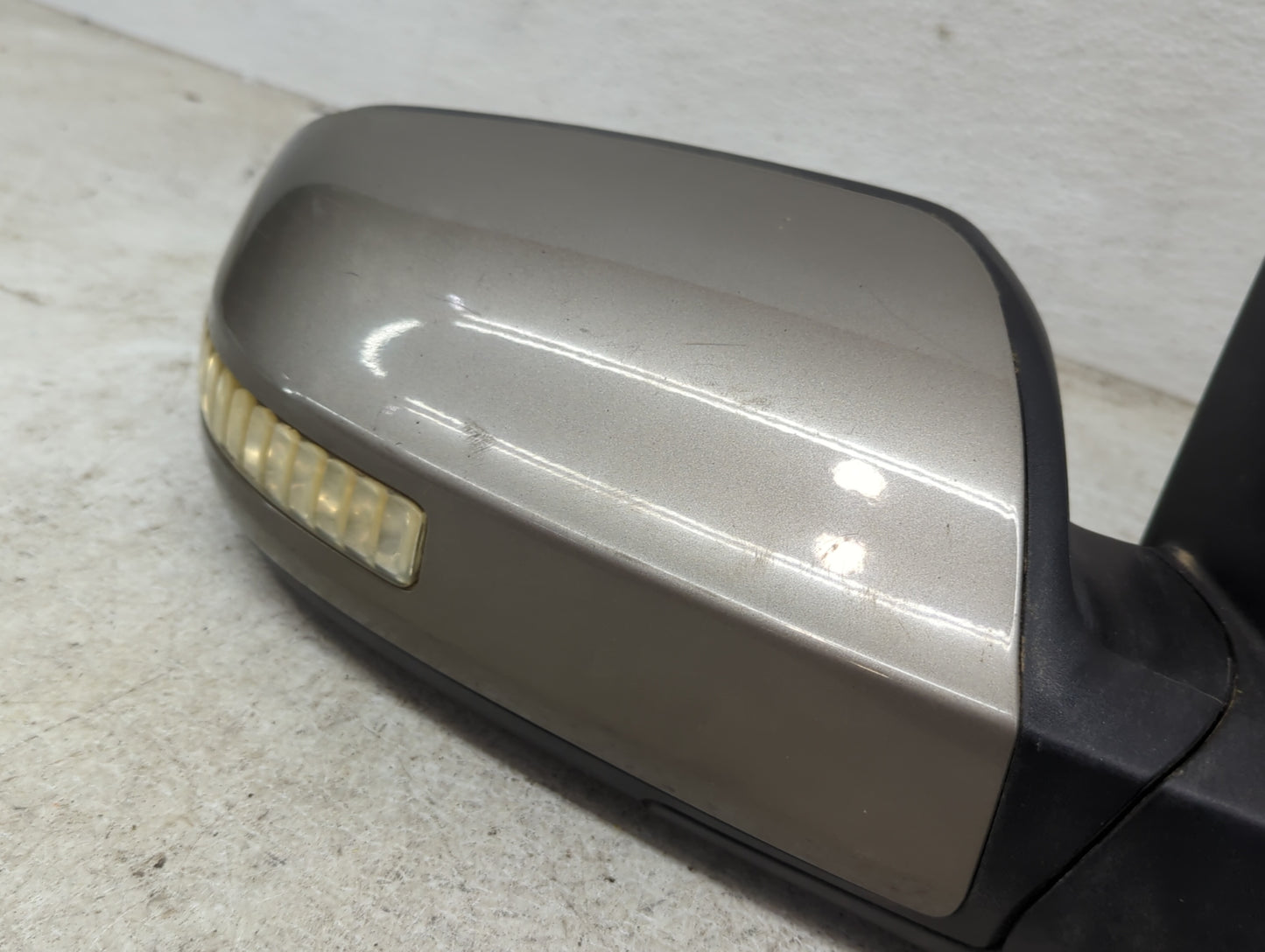 2007-2012 Nissan Altima Driver Side View Mirror - Left Door Mirror OEM Used - Oemusedautoparts1.com
