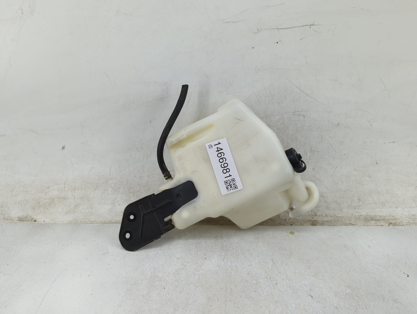 2007-2013 Nissan Altima Radiator Coolant Overflow Expansion Tank Bottle 1466981 - Oemusedautoparts1.com