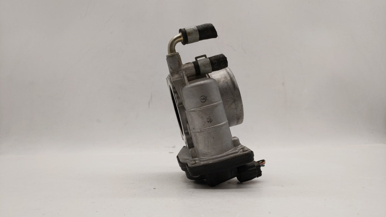 2007-2013 Nissan Altima Throttle Body P/N:RME60-15 Fits Fits 2007 2008 2009 2010 2011 2012 2013 OEM Used Auto Parts - Oemuse