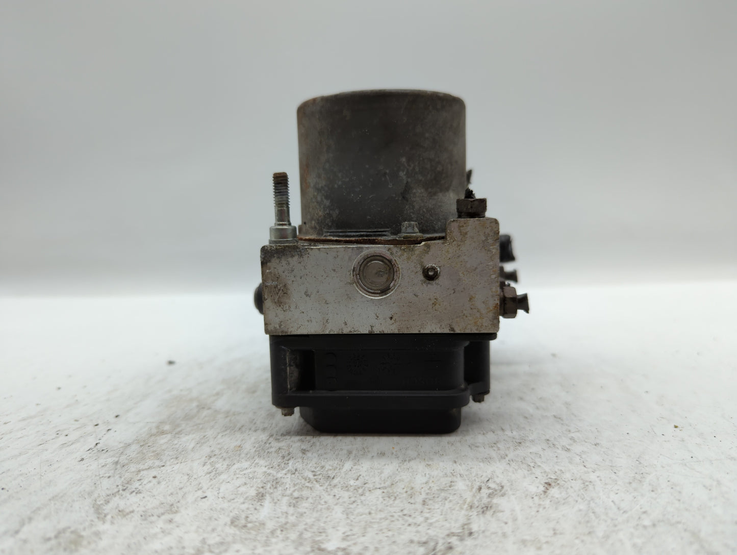 2007 Nissan Altima ABS Pump Control Module Replacement Fits OEM Used Auto Parts - Oemusedautoparts1.com