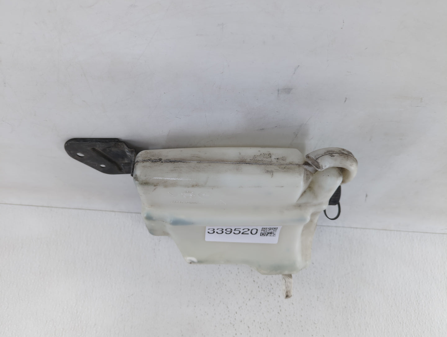 2007-2013 Nissan Altima Radiator Coolant Overflow Expansion Tank Bottle - Oemusedautoparts1.com