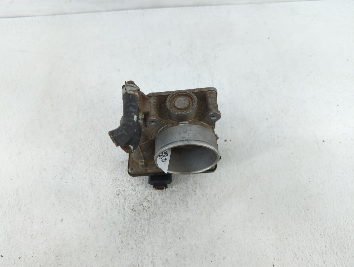 2007-2013 Nissan Altima Throttle Body P/N:526-01 RME60-15 Fits Fits 2007 2008 2009 2010 2011 2012 2013 OEM Used Auto Parts -