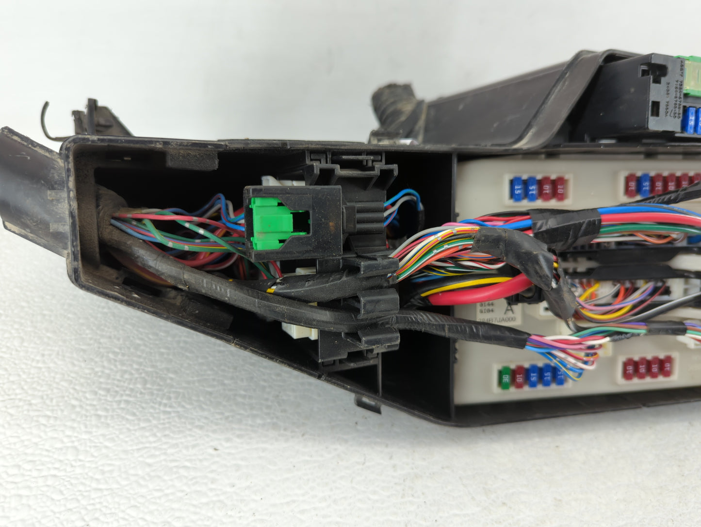 2007 Nissan Altima Fusebox Fuse Box Panel Relay Module P/N:284B7JA000 284B71AA0A Fits OEM Used Auto Parts - Oemusedautoparts