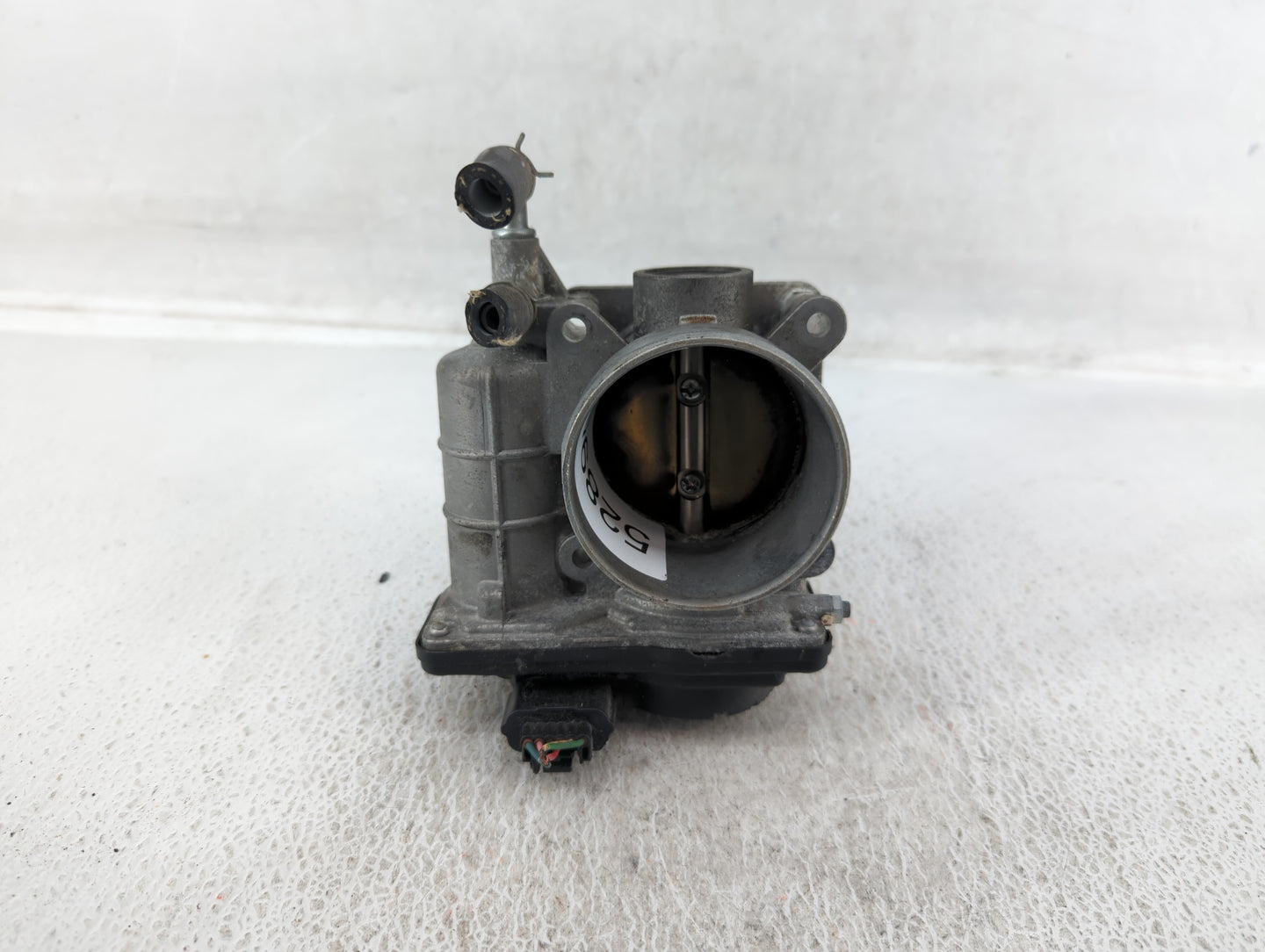 2007-2013 Nissan Altima Throttle Body P/N:RME60-15 526-01 Fits Fits 2007 2008 2009 2010 2011 2012 2013 OEM Used Auto Parts -