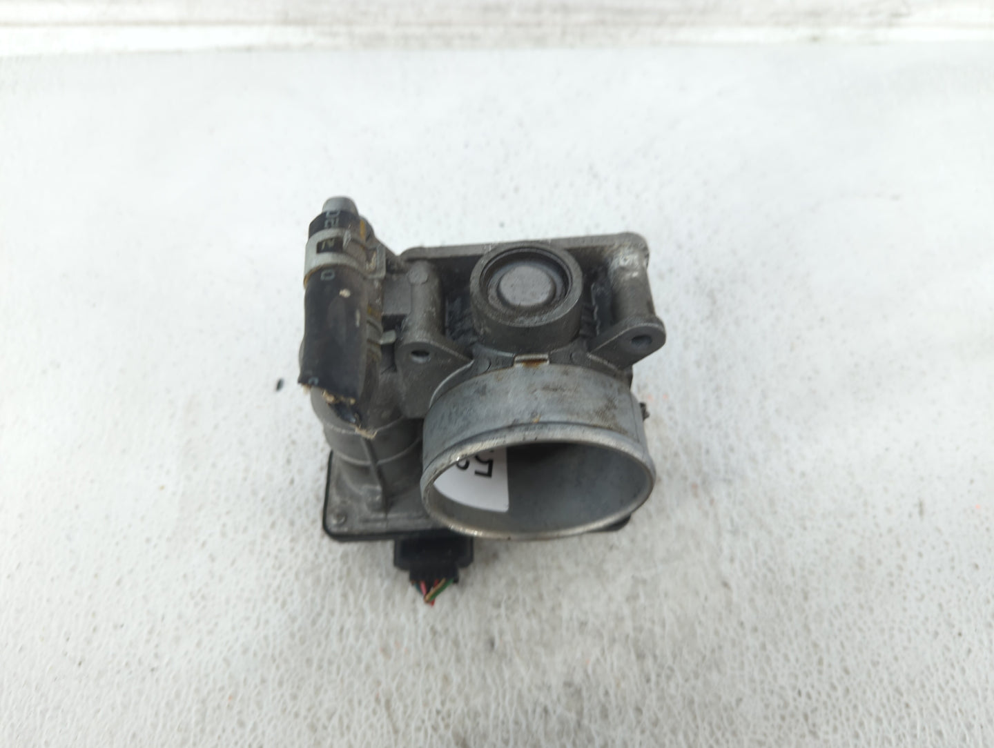 2007-2013 Nissan Altima Throttle Body P/N:RME60-15 526-01 Fits Fits 2007 2008 2009 2010 2011 2012 2013 OEM Used Auto Parts -