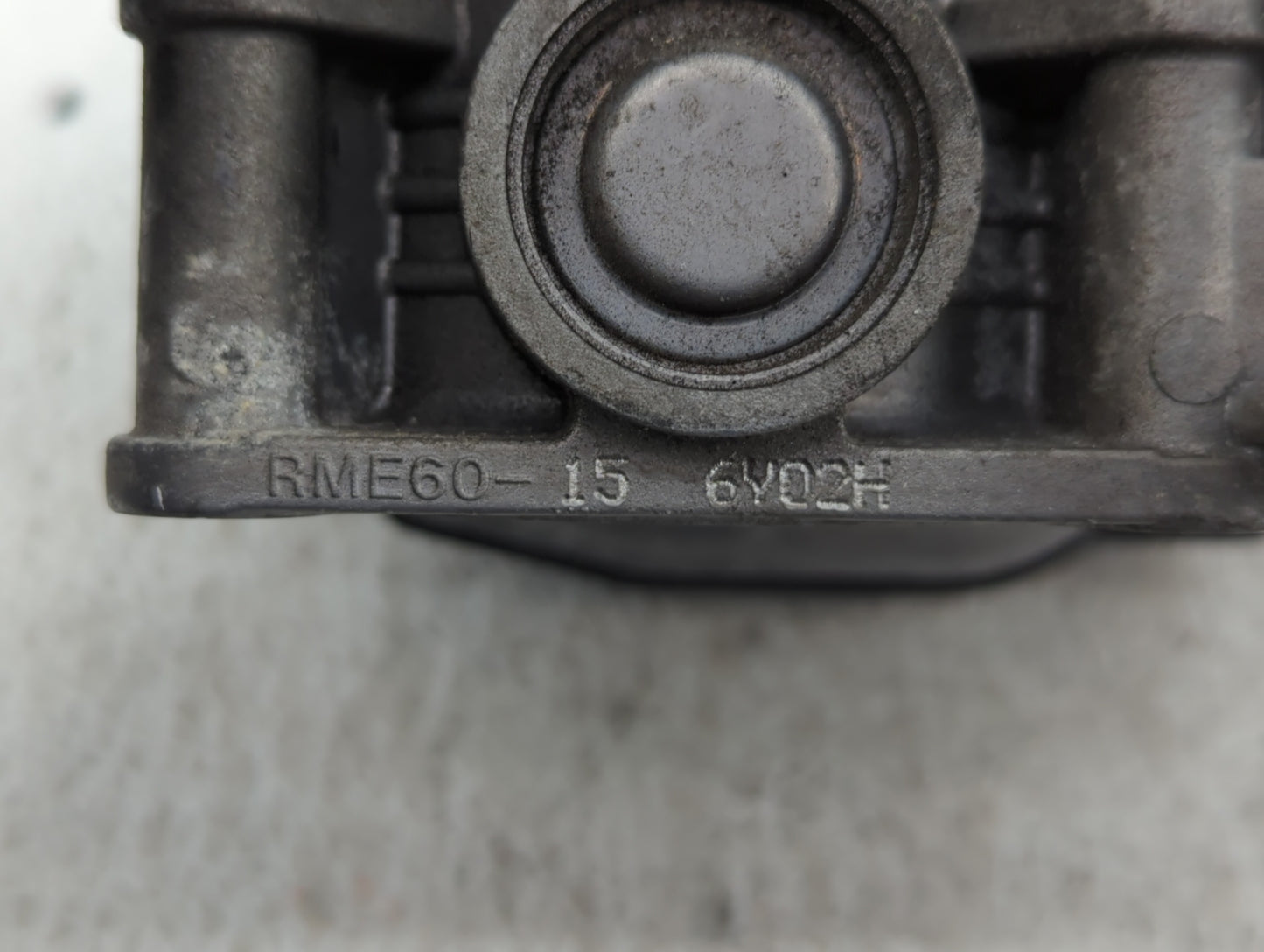 2007-2013 Nissan Altima Throttle Body P/N:RME60-15 526-01 Fits Fits 2007 2008 2009 2010 2011 2012 2013 OEM Used Auto Parts -