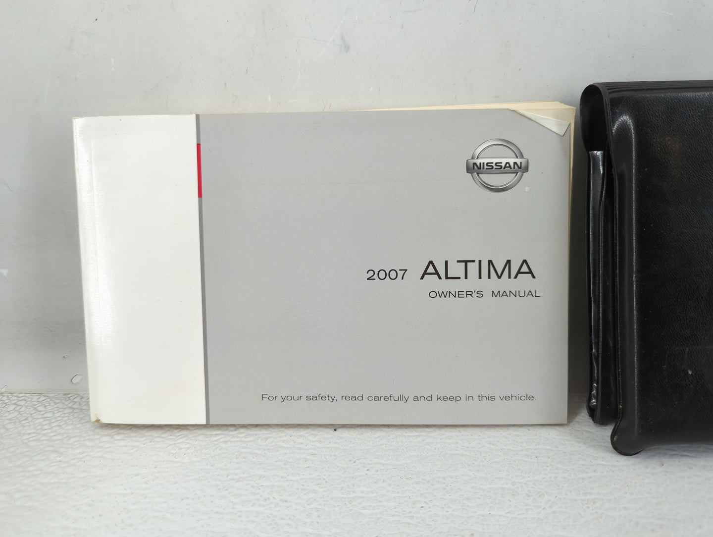 2007 Nissan Altima Owners Manual Book Guide P/N:OM7E-0L32U1 OEM Used Auto Parts - Oemusedautoparts1.com