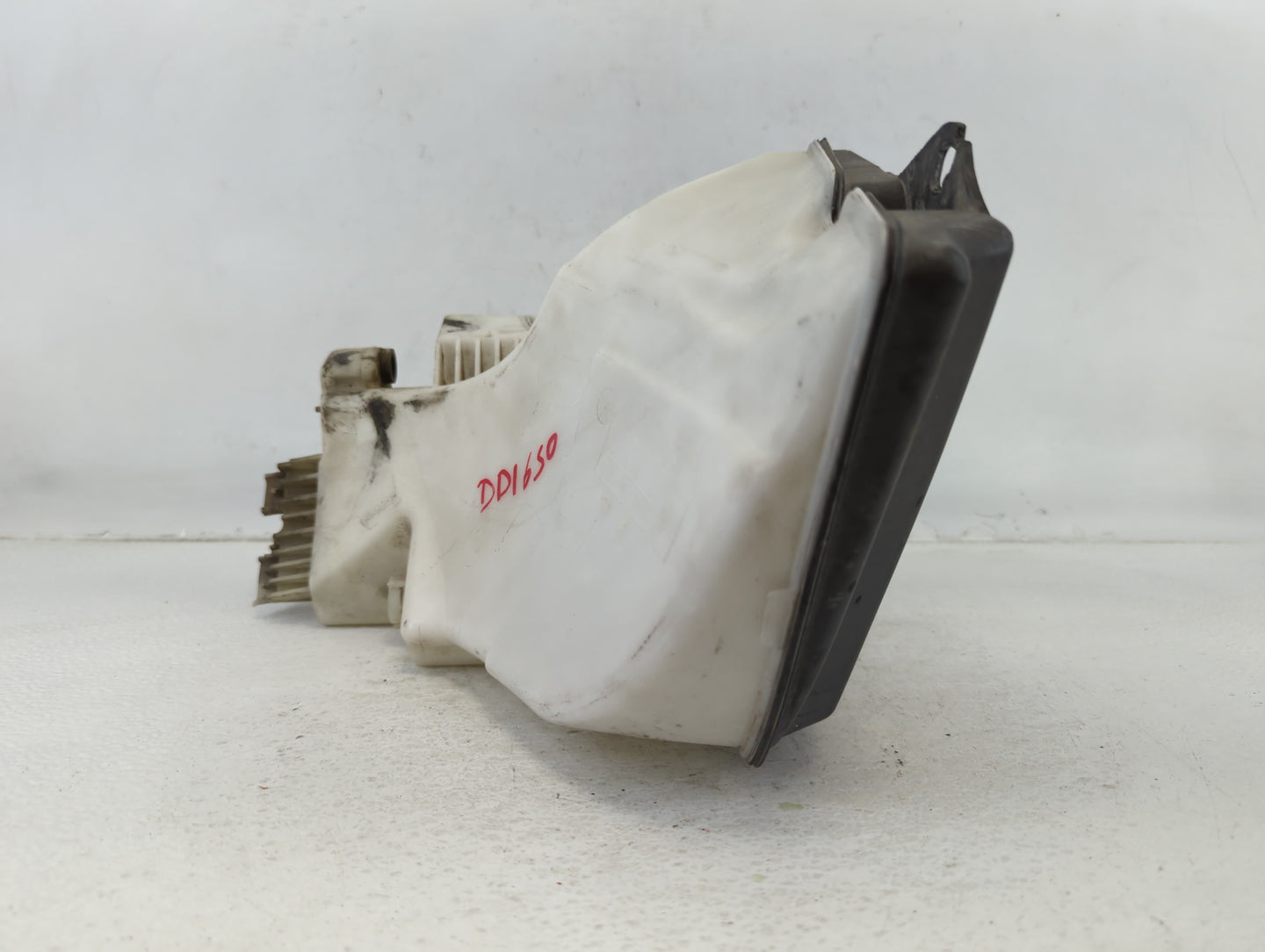 2007-2013 Nissan Altima Windshield Washer Fluid Reservoir Bottle Oem - Oemusedautoparts1.com