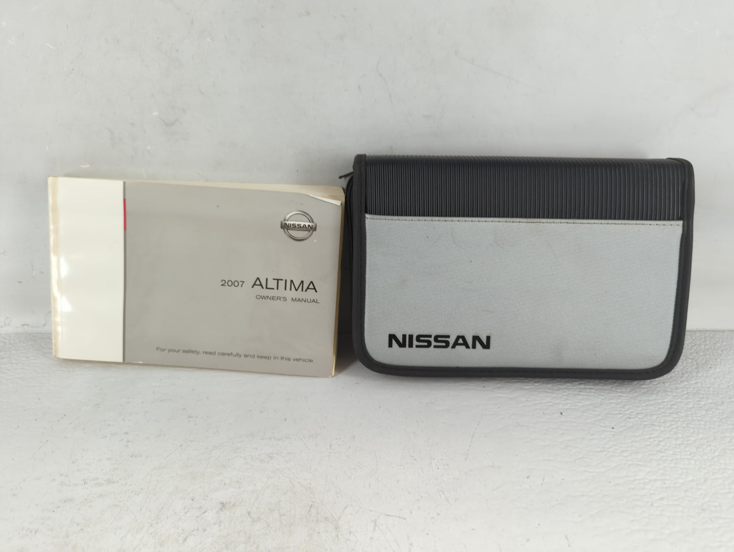 2007 Nissan Altima Owners Manual Book Guide OEM Used Auto Parts - Oemusedautoparts1.com
