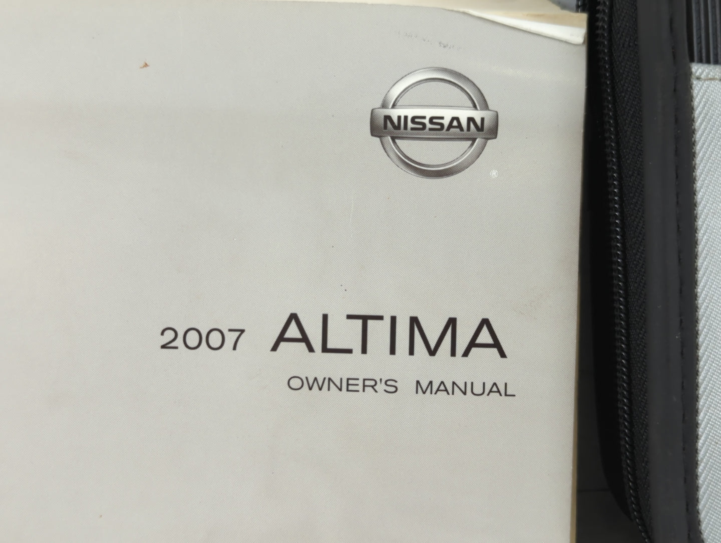 2007 Nissan Altima Owners Manual Book Guide OEM Used Auto Parts - Oemusedautoparts1.com
