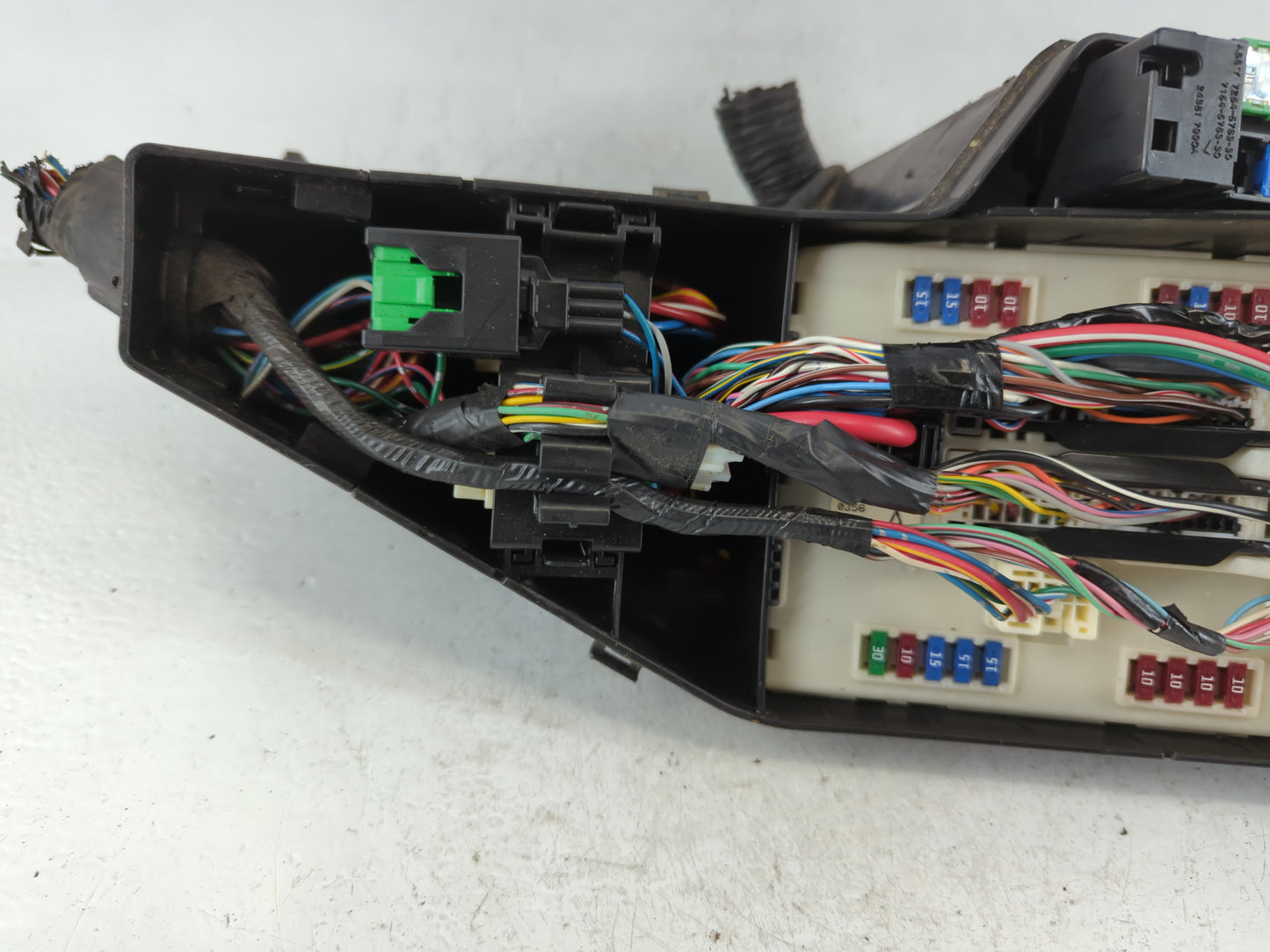 2007 Nissan Altima Fusebox Fuse Box Panel Relay Module P/N:284B7JA000 03566I05 Fits OEM Used Auto Parts - Oemusedautoparts1.