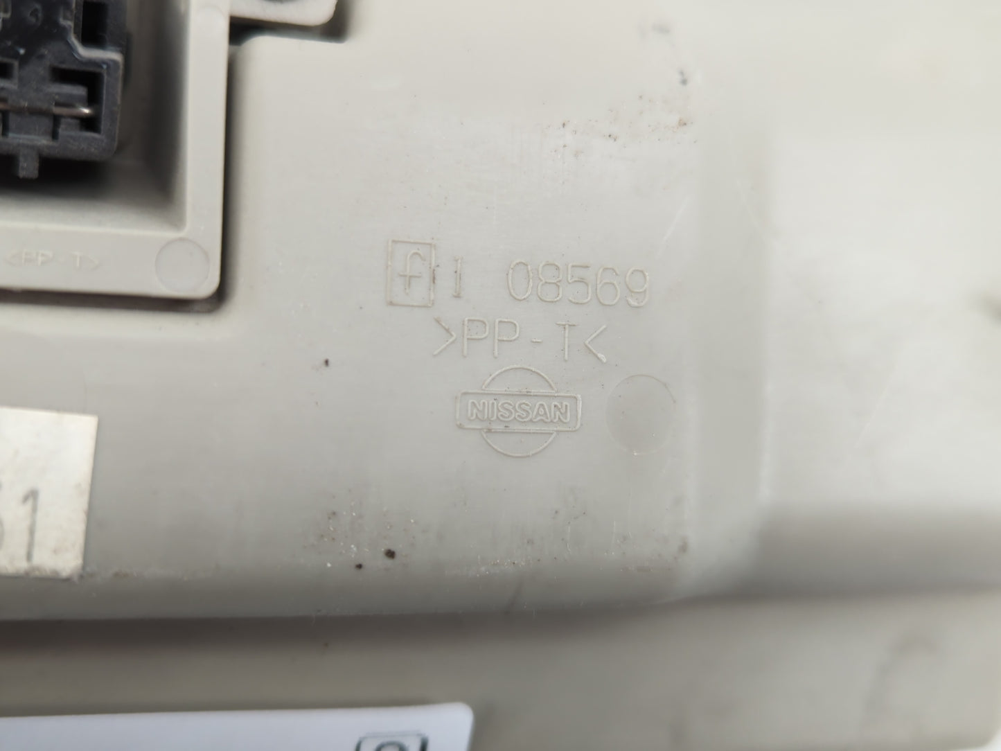 2007 Nissan Altima Overhead Roof Console - Oemusedautoparts1.com