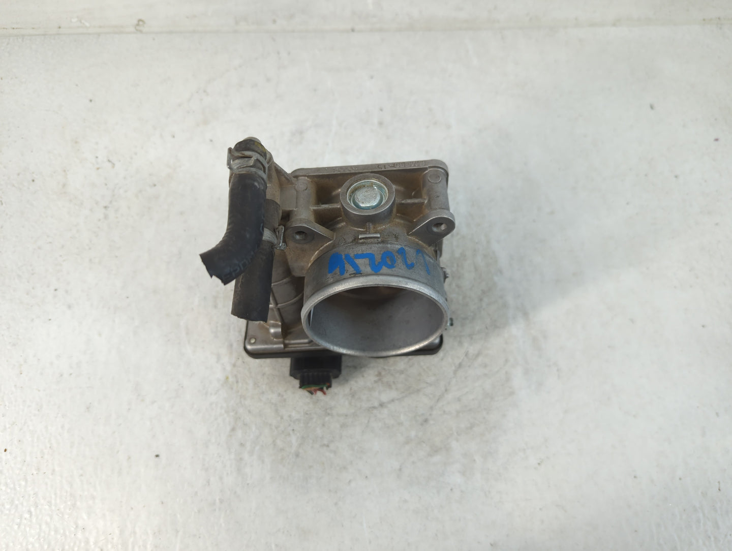2007-2013 Nissan Altima Throttle Body P/N:6822H RME60-15 Fits Fits 2007 2008 2009 2010 2011 2012 2013 OEM Used Auto Parts - 