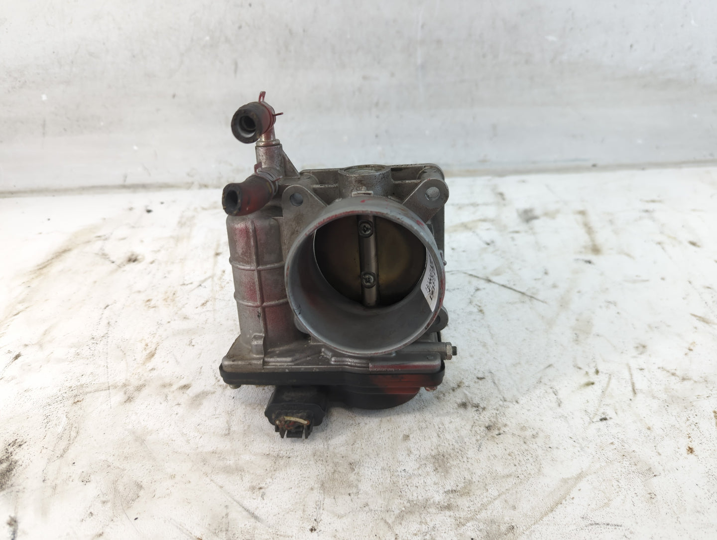 2007-2013 Nissan Altima Throttle Body P/N:RME60-15 Fits Fits 2007 2008 2009 2010 2011 2012 2013 OEM Used Auto Parts - Oemuse