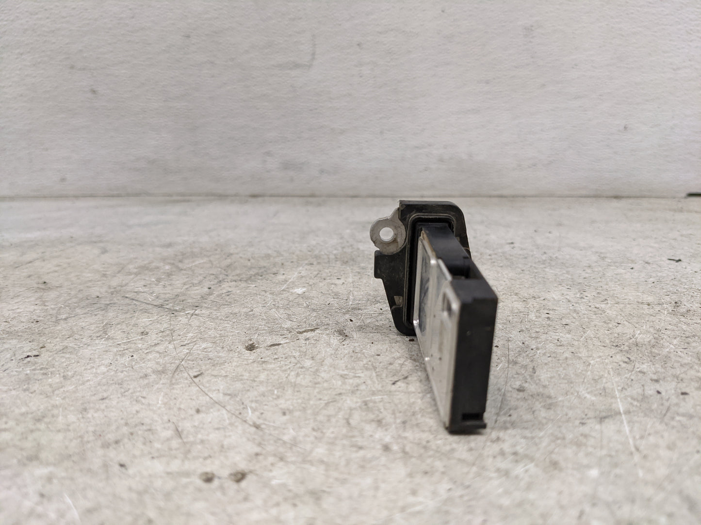 2005-2022 Nissan Armada Mass Air Flow Meter Maf 1489830 - Oemusedautoparts1.com