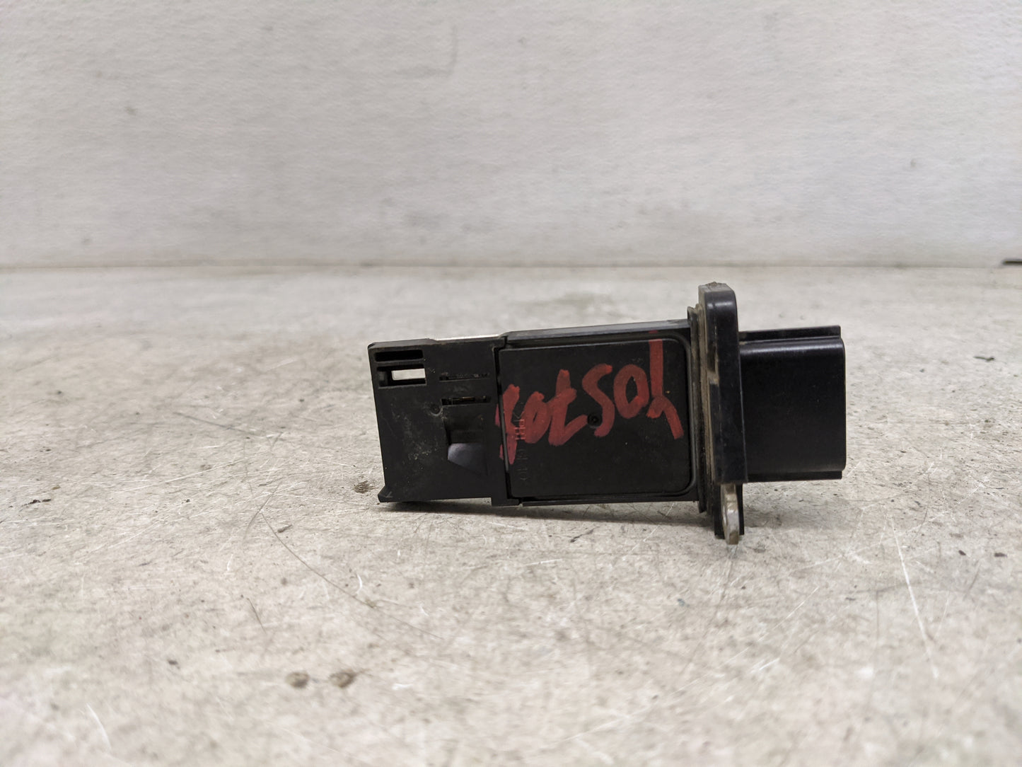 2005-2022 Nissan Armada Mass Air Flow Meter Maf 1489830 - Oemusedautoparts1.com