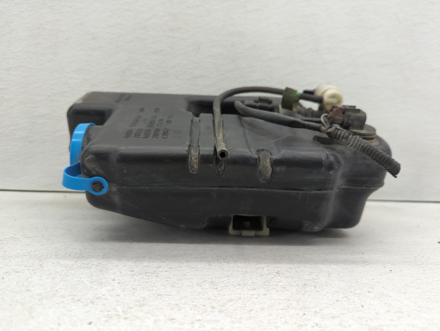 2005-2015 Nissan Armada Windshield Washer Fluid Reservoir Bottle Oem - Oemusedautoparts1.com