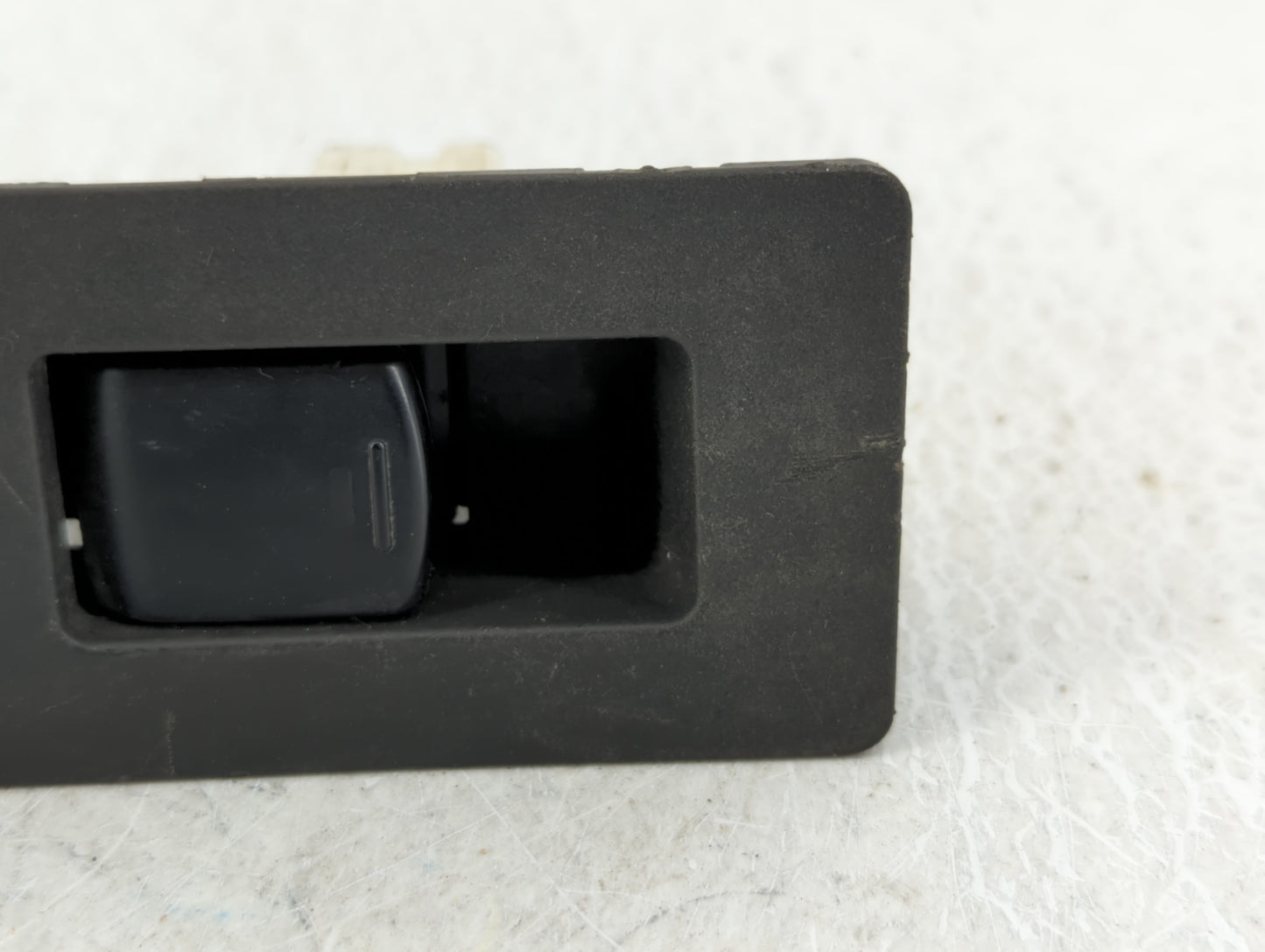 2005-2007 Nissan Armada Master Power Window Switch Replacement Driver Side Left Fits OEM Used Auto Parts - Oemusedautoparts1