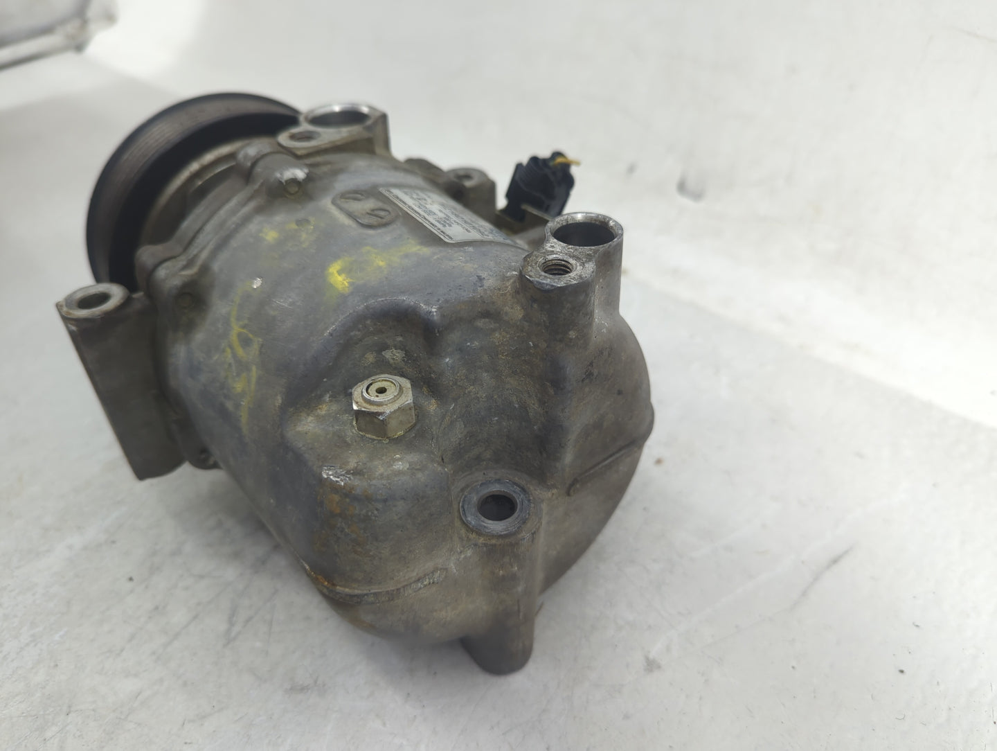 2005-2019 Nissan Frontier Air Conditioning A/c Ac Compressor Oem - Oemusedautoparts1.com