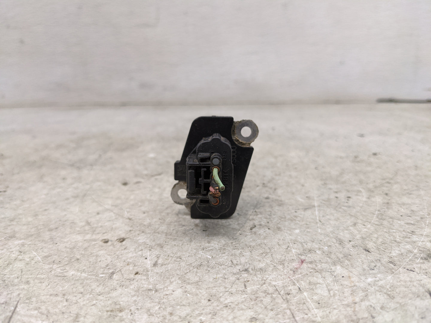 2005-2019 Nissan Frontier Mass Air Flow Meter Maf 1489827 - Oemusedautoparts1.com