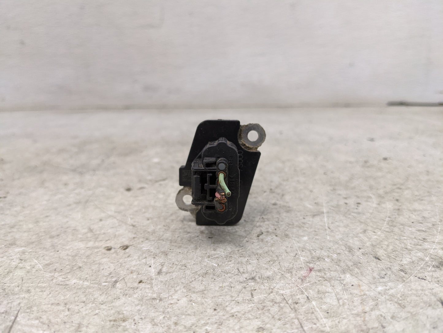 2005-2019 Nissan Frontier Mass Air Flow Meter Maf 1489827 - Oemusedautoparts1.com