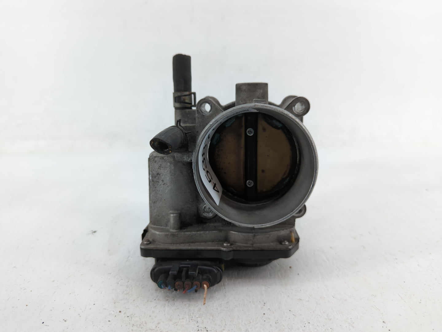 2005-2012 Nissan Frontier Throttle Body P/N:16119 7S001 A 16119 7S001 B Fits OEM Used Auto Parts - Oemusedautoparts1.com