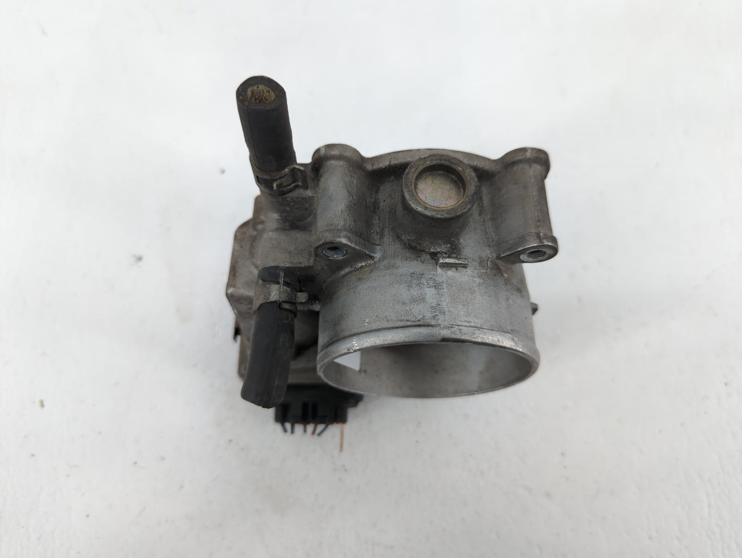 2005-2012 Nissan Frontier Throttle Body P/N:16119 7S001 A 16119 7S001 B Fits OEM Used Auto Parts - Oemusedautoparts1.com