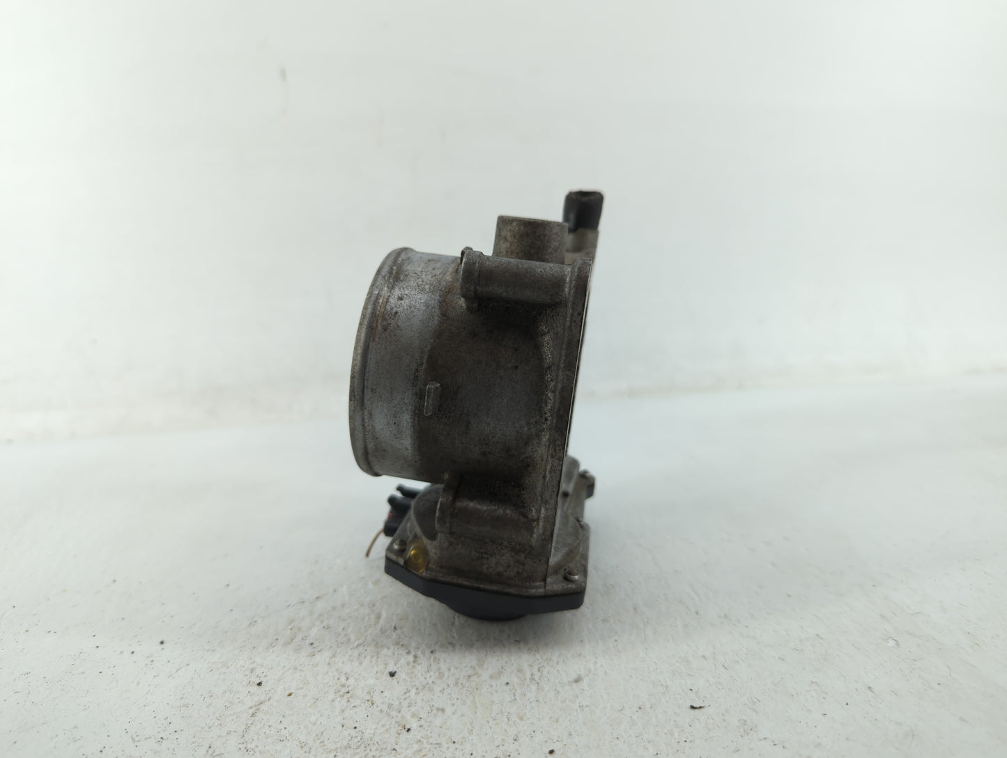 2005-2012 Nissan Frontier Throttle Body P/N:16119 7S001 A 16119 7S001 B Fits OEM Used Auto Parts - Oemusedautoparts1.com