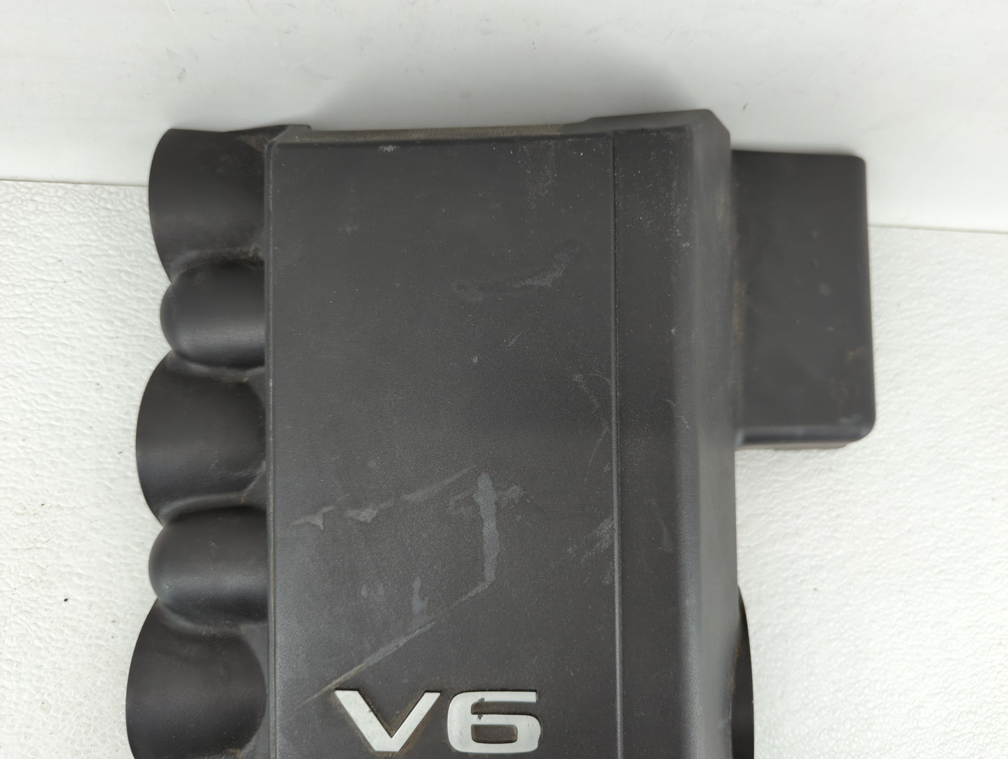 2007 Nissan Frontier Engine Cover - Oemusedautoparts1.com