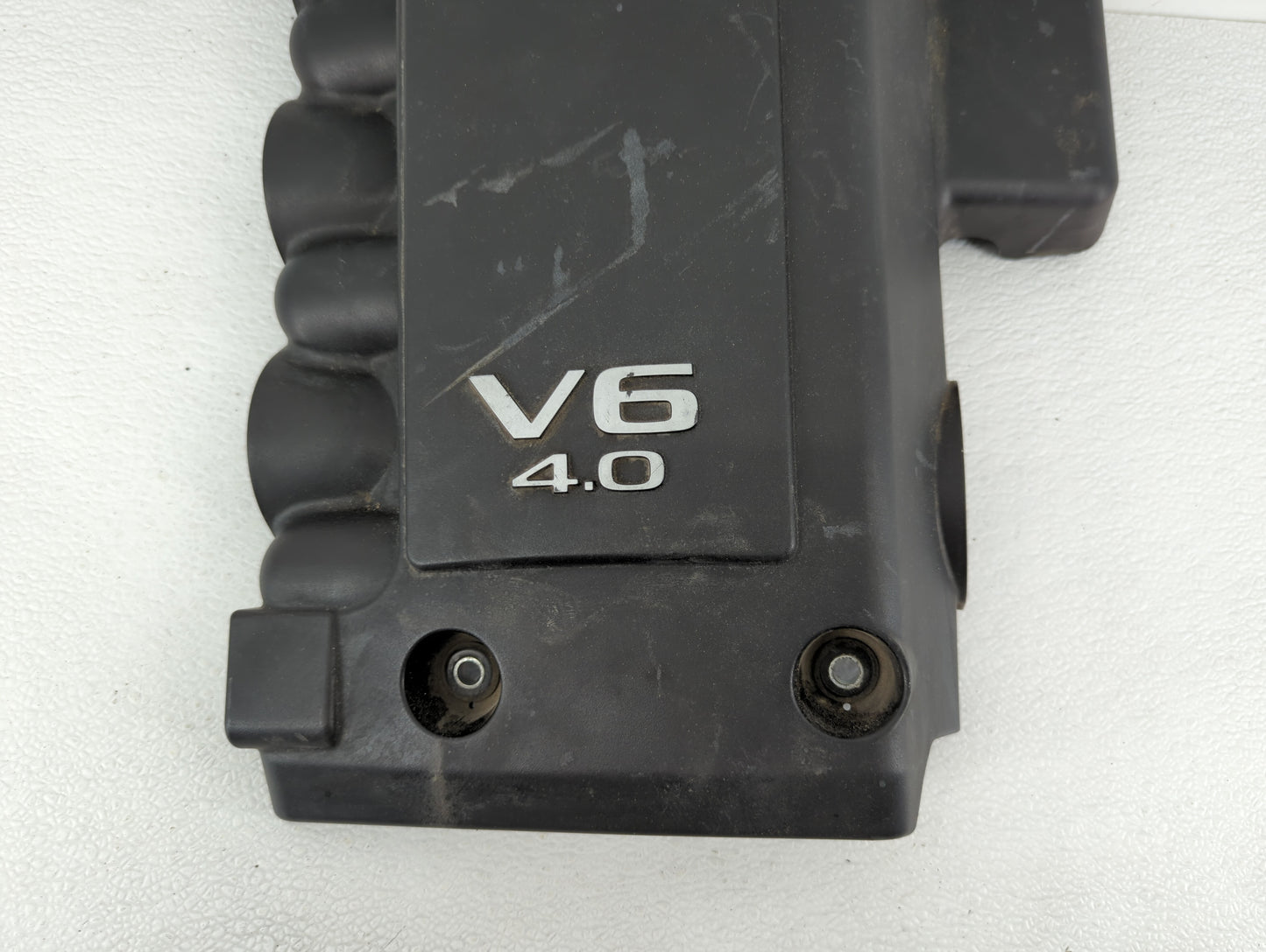 2007 Nissan Frontier Engine Cover - Oemusedautoparts1.com