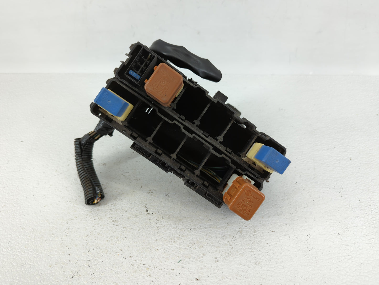 2007-2008 Nissan Frontier Fusebox Fuse Box Panel Relay Module Fits Fits 2007 2008 OEM Used Auto Parts - Oemusedautoparts1.co