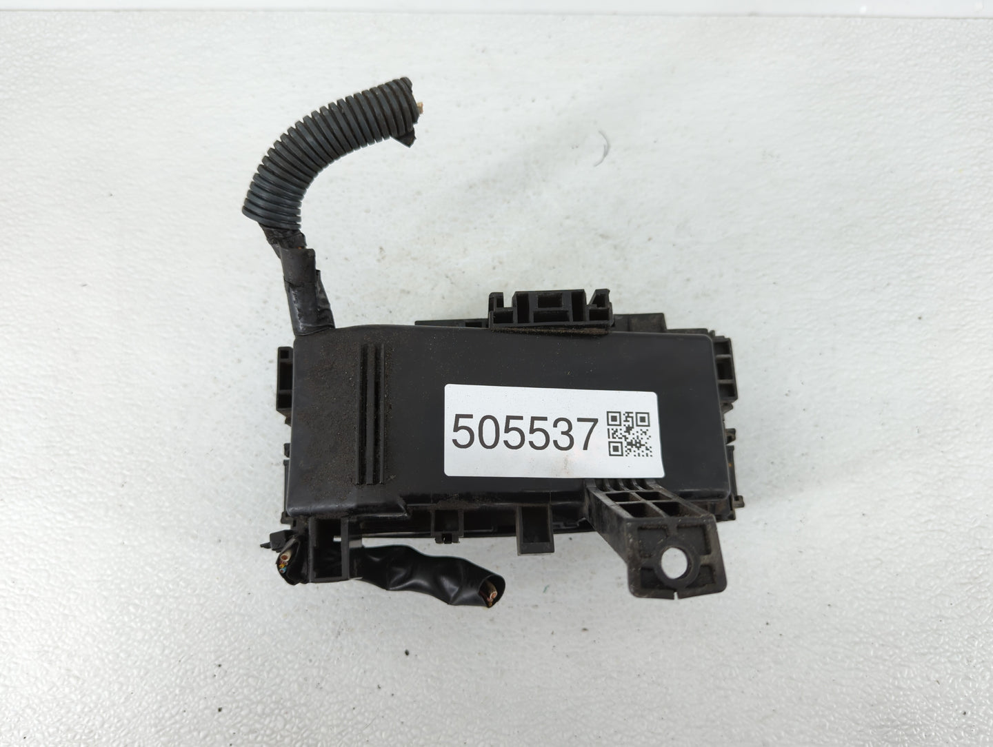 2007-2008 Nissan Frontier Fusebox Fuse Box Panel Relay Module Fits Fits 2007 2008 OEM Used Auto Parts - Oemusedautoparts1.co