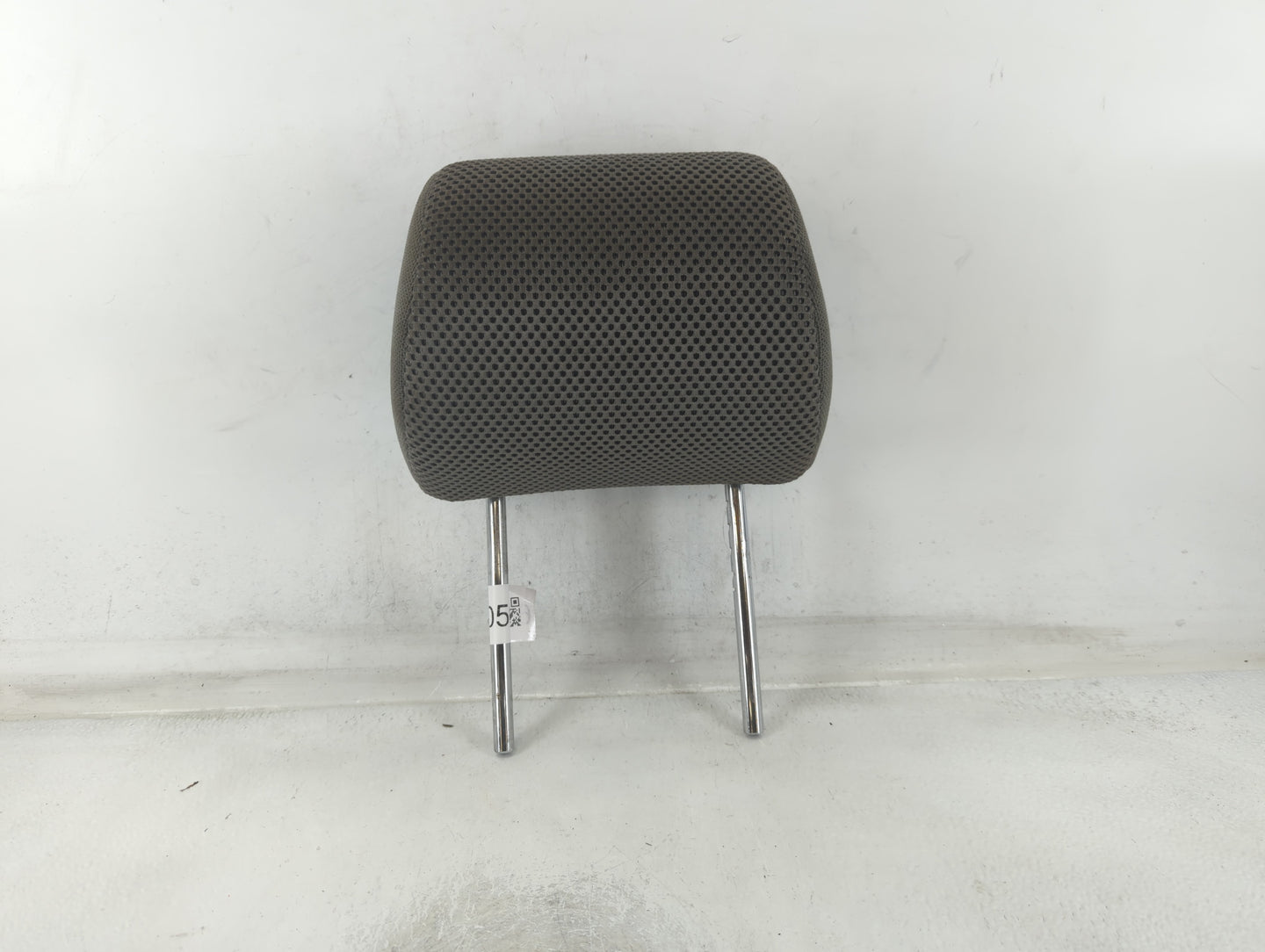 2007 Nissan Frontier Headrest Head Rest Front Driver Passenger Seat Fits OEM Used Auto Parts - Oemusedautoparts1.com