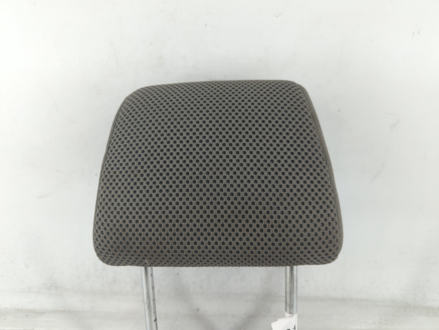2007 Nissan Frontier Headrest Head Rest Front Driver Passenger Seat Fits OEM Used Auto Parts - Oemusedautoparts1.com