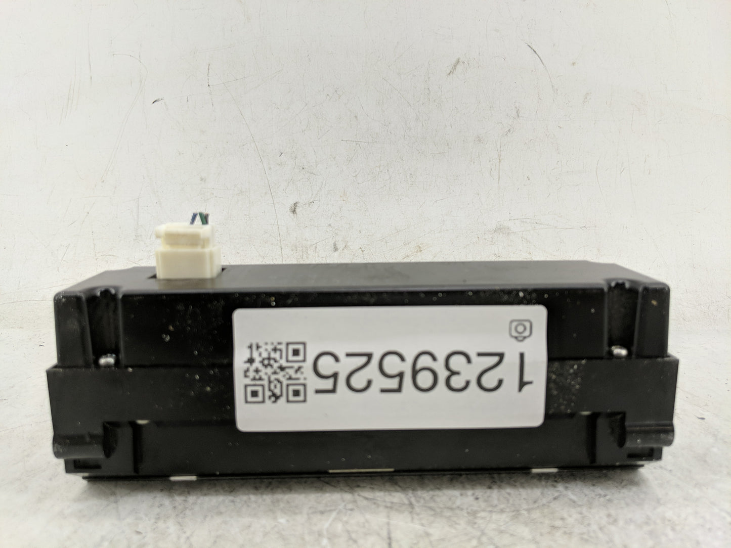 2007 Nissan Maxima Radio AM FM Cd Player Receiver Replacement P/N:27775ZK308 Fits OEM Used Auto Parts - Oemusedautoparts1.co