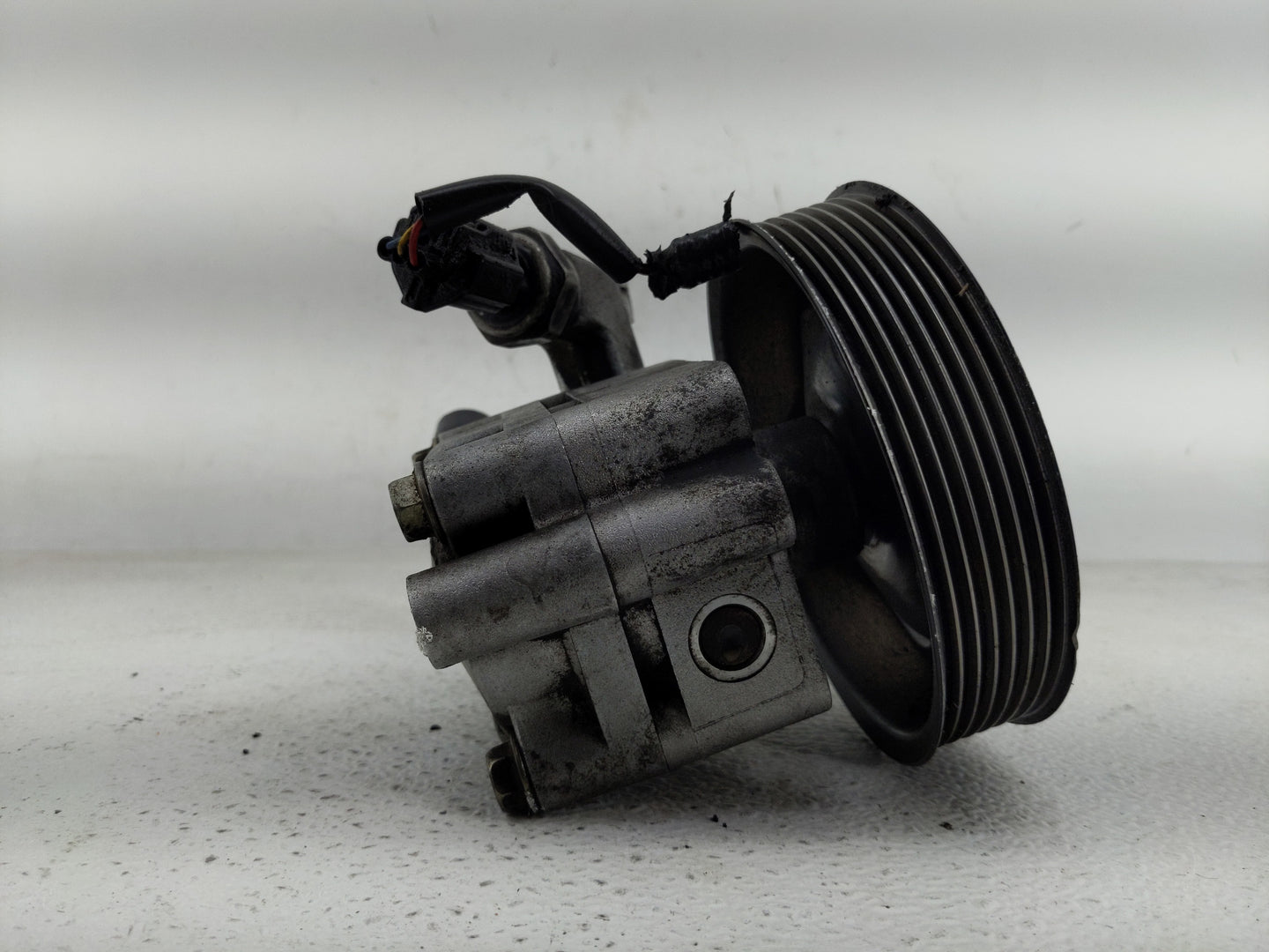2004-2008 Nissan Maxima Power Steering Column Pump Oem - Oemusedautoparts1.com