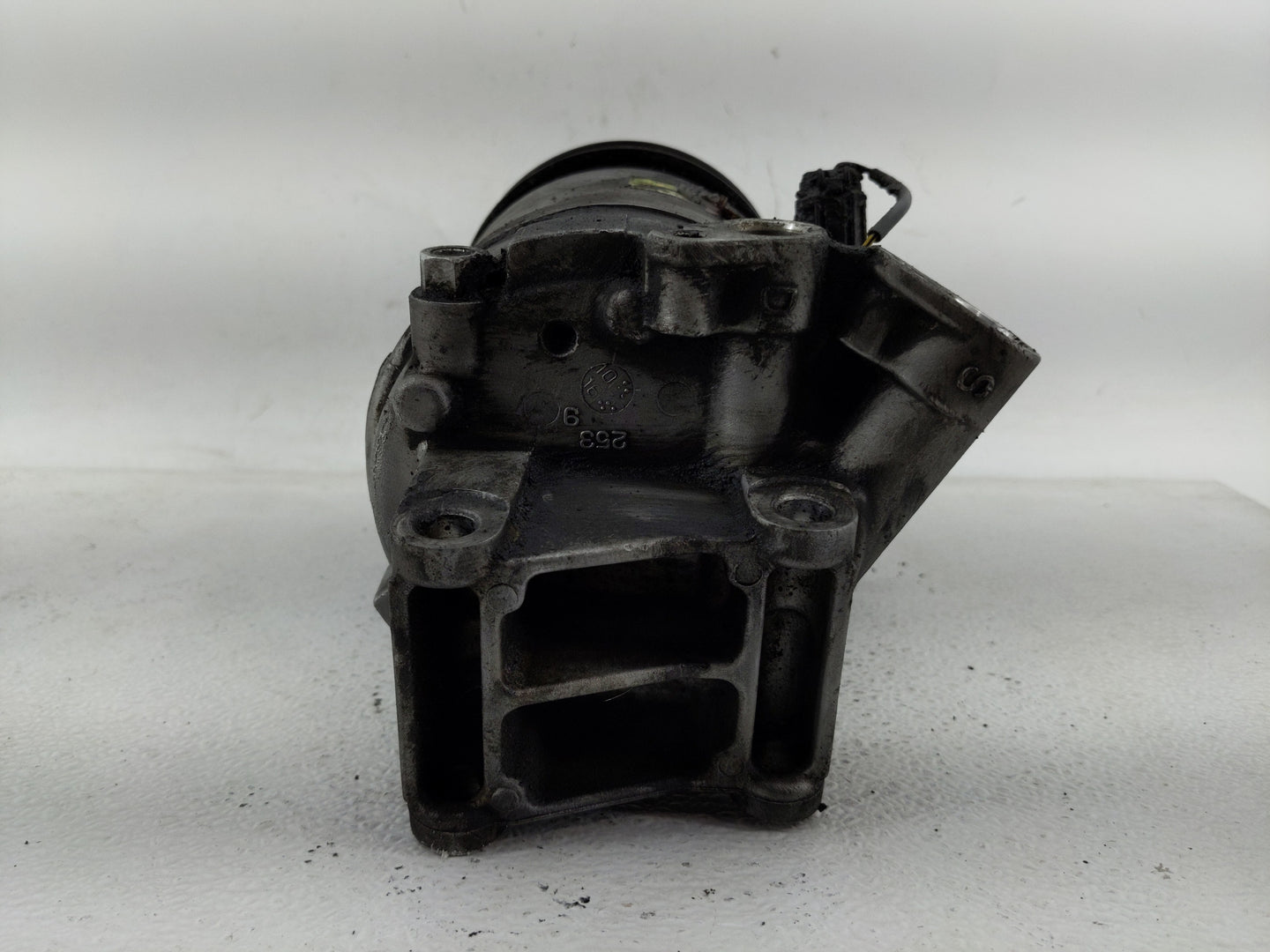 2007-2008 Nissan Maxima Air Conditioning A/c Ac Compressor Oem - Oemusedautoparts1.com